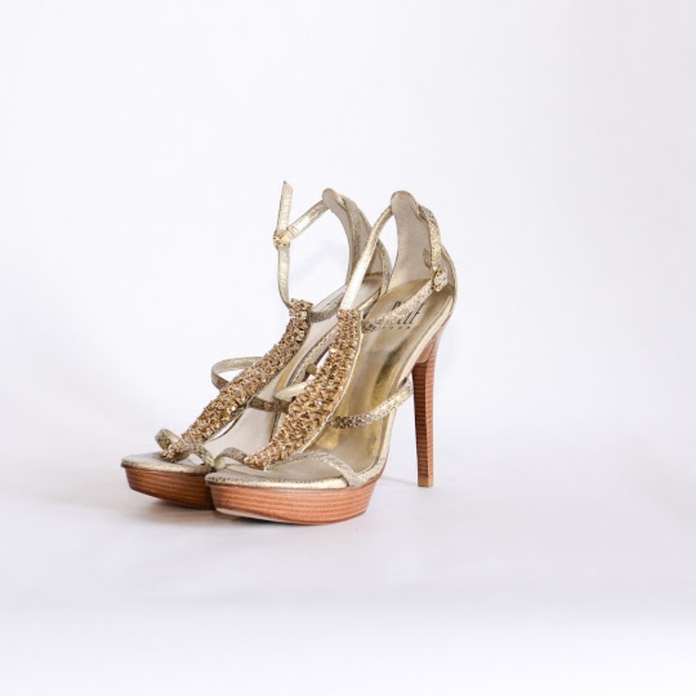 Pelle Moda Gold Pearlized Snake Heel